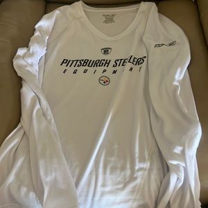 Pittsburgh Steelers equipment long sleeves top with logo on it and NFL on it 2